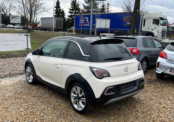Opel Adam cena 39900 przebieg: 140000, rok produkcji 2015 z Cybinka małe 326
